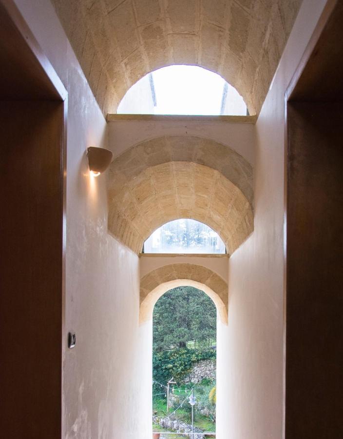 Casale Sombrino Guest House Supersano Exterior photo