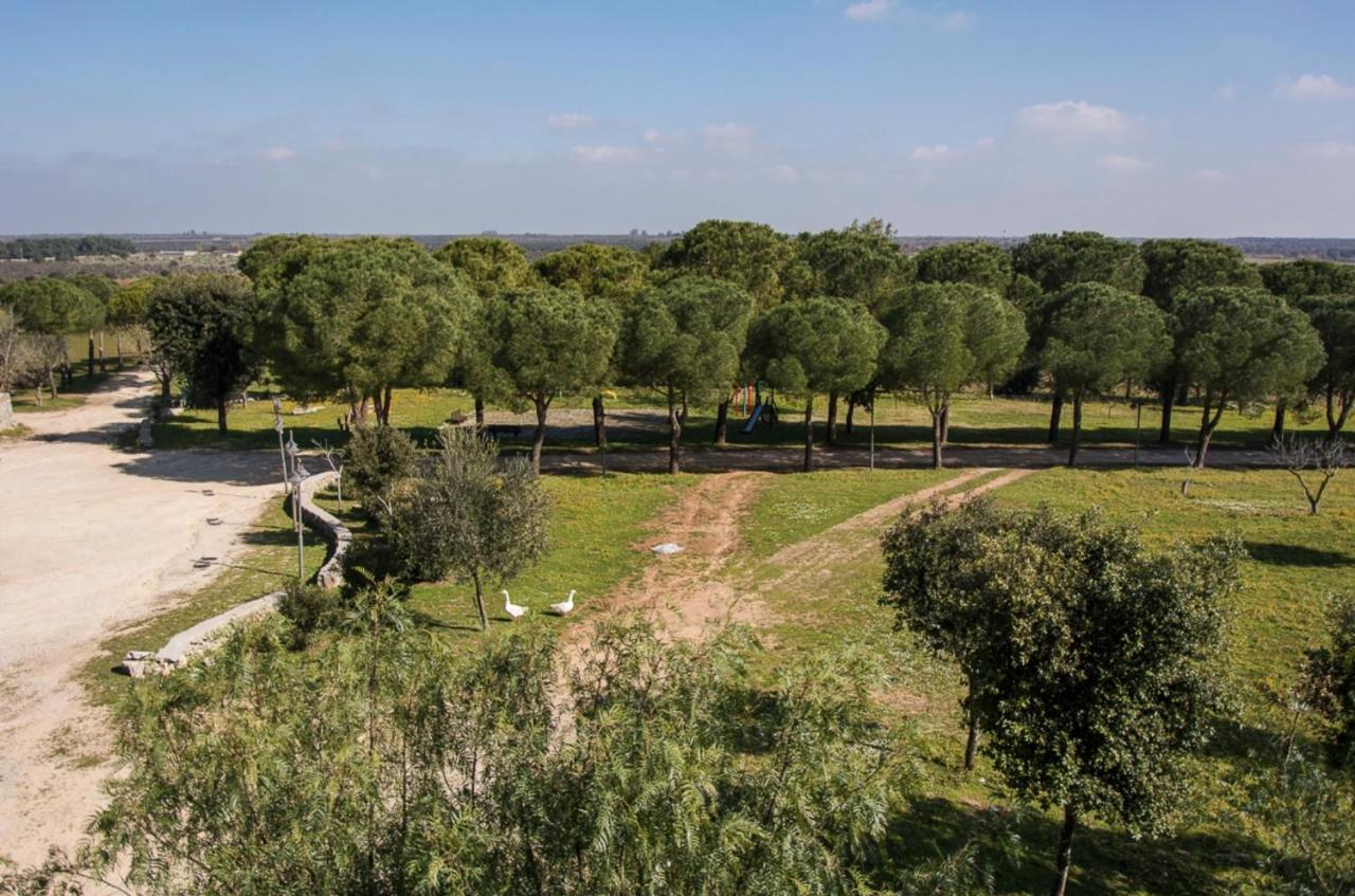 Casale Sombrino Guest House Supersano Exterior photo