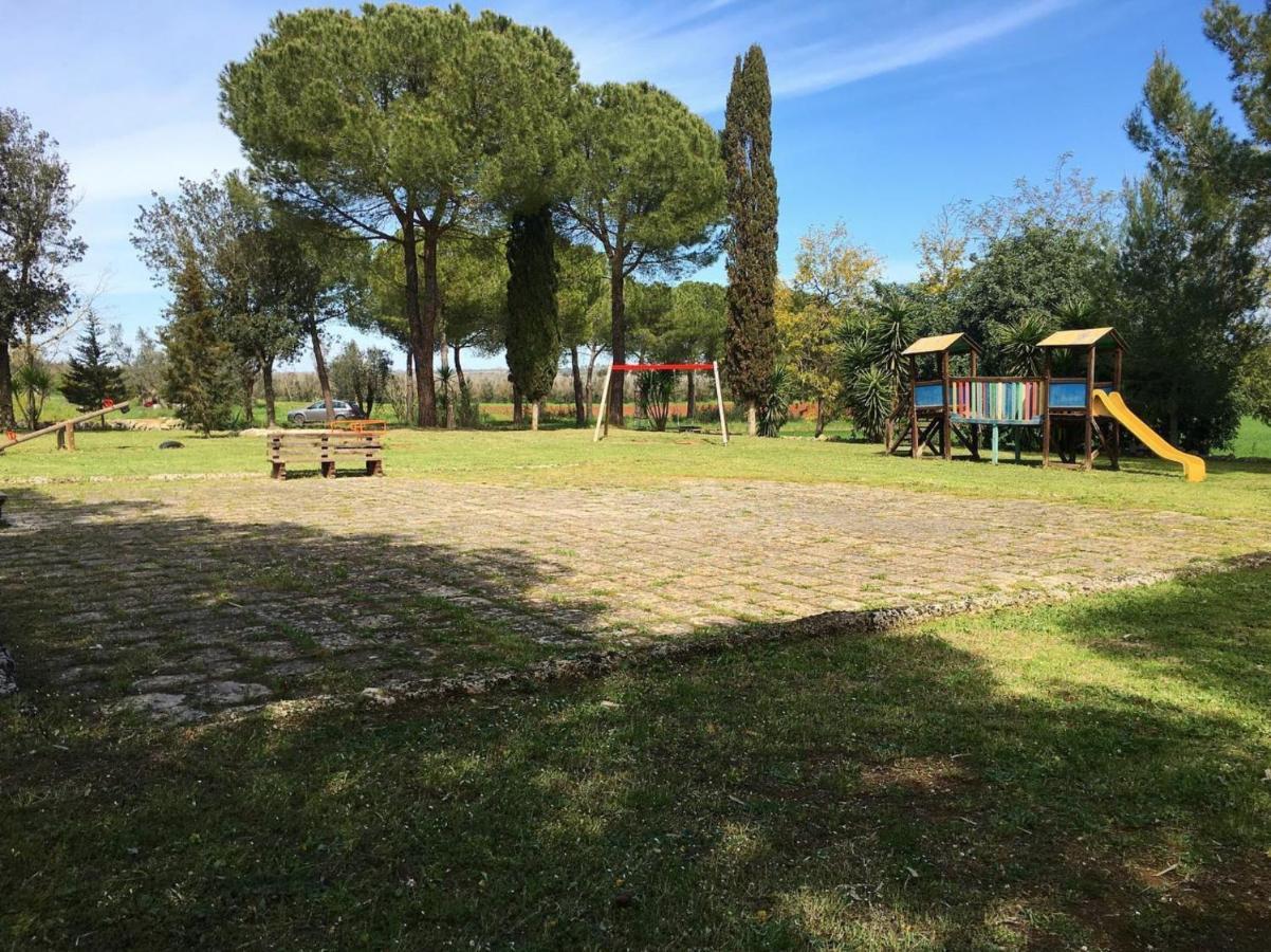 Casale Sombrino Guest House Supersano Exterior photo